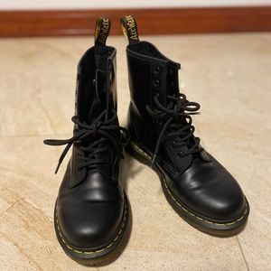 Dr. Martens boot